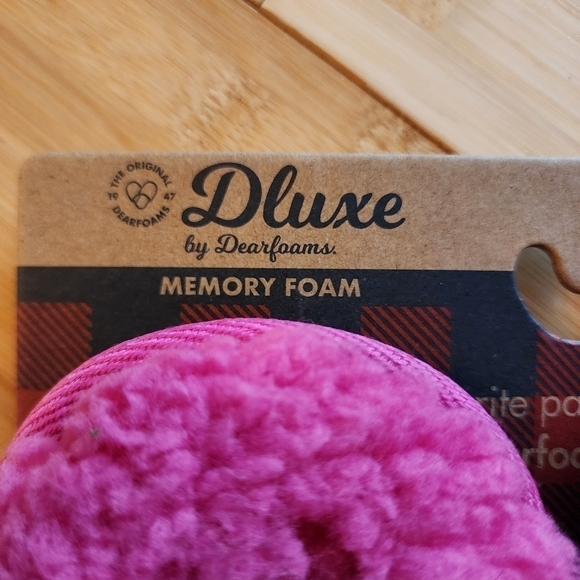 dluxe by Dearfoams Women's Merry Vibes Slide Slippers Bright Pink Christmas Gift - Picture 5 of 10